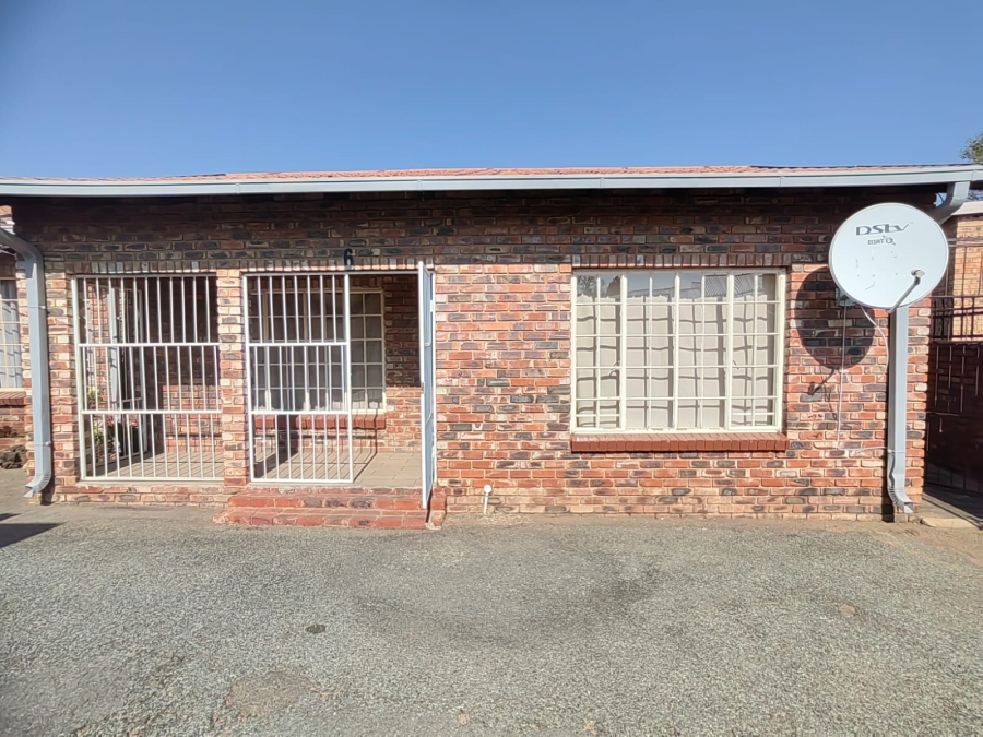 2 Bedroom Property for Sale in Parys Free State